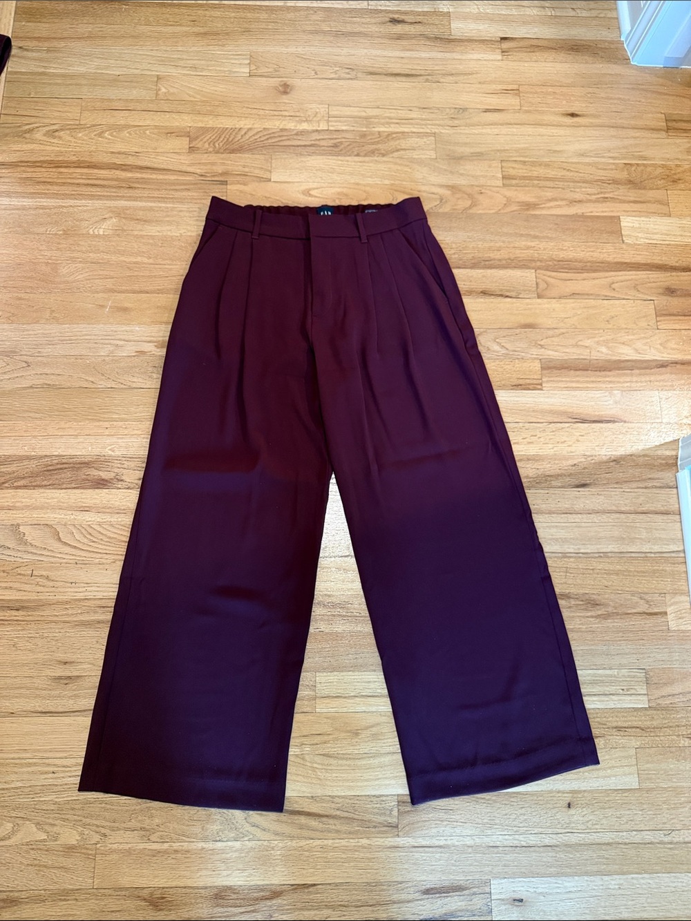 GAP Women's Burgundy Vest & Trousers Set - Picture 5 of 8